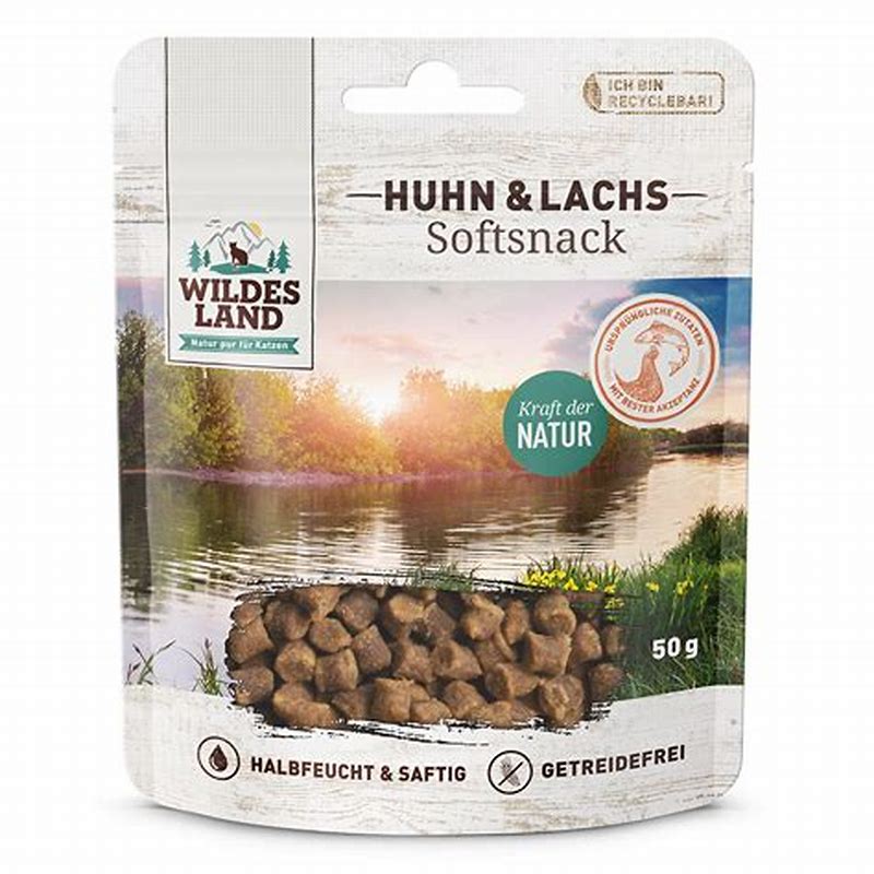 Wildes Land Softsnack cu carne de pui si somon 70 g - imagine produs
