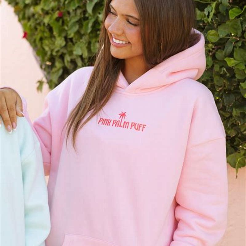 Pink Hoodie - imagine produs